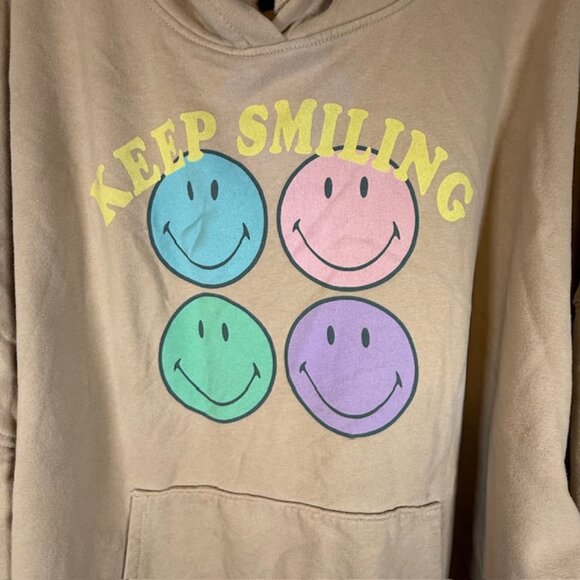 American Eagle This Feels Seriously Huggable Tan Keep Smiling Hoodie Size XL - Picture 6 of 10